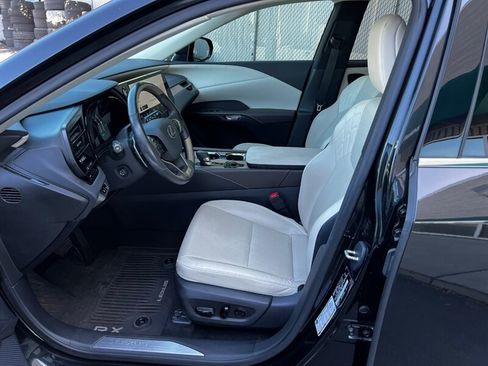 Used 2023 Lexus RX 350h w/ Accessory Package (Z1) AWD/4WD image 17