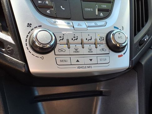 Used 2015 Chevrolet Equinox LT w/ Driver Convenience Package image 18
