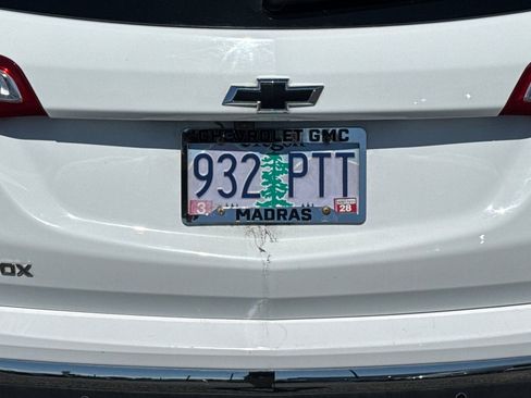 Used 2021 Chevrolet Equinox LT AWD/4WD image 47