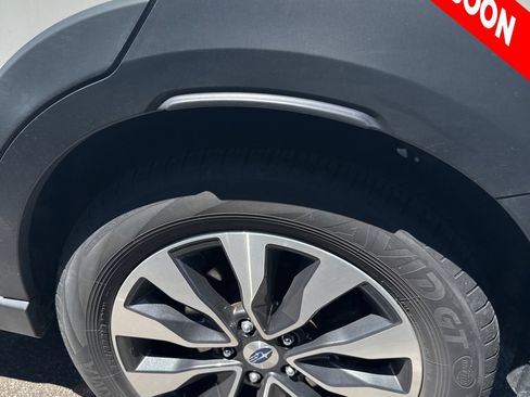 Used 2023 Subaru Outback Limited AWD/4WD image 12