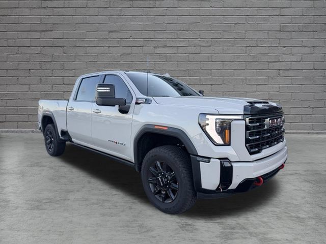 Used 2026 GMC Sierra 2500 AT4 AWD/4WD image 3