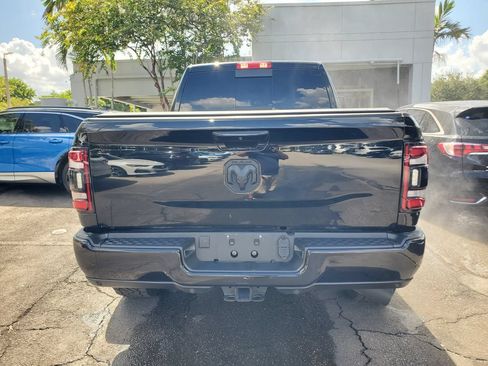 Used 2024 RAM 2500 Laramie w/ Night Edition AWD/4WD image 9