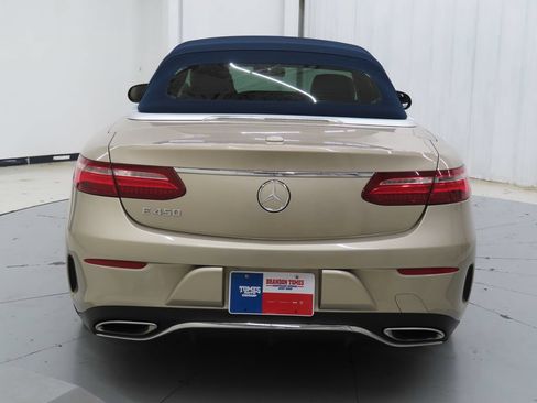Used 2019 Mercedes-Benz E 450 Cabriolet image 4