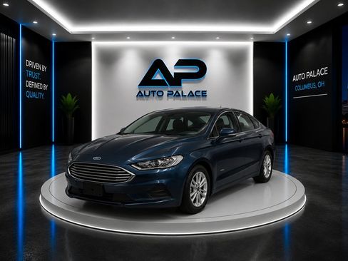 Used 2018 Ford Fusion S FWD image 1