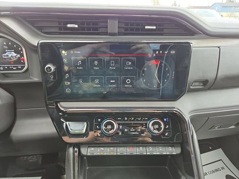 Used 2024 GMC Sierra 1500 AT4X image 25