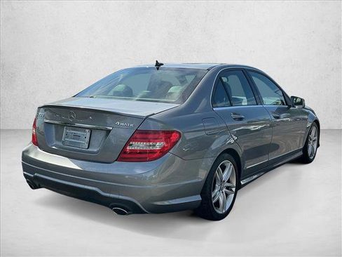 Used 2013 Mercedes-Benz C 300 4MATIC Sedan image 5