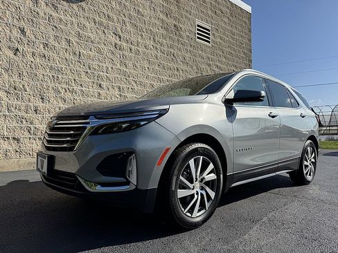 Used 2023 Chevrolet Equinox Premier image 6