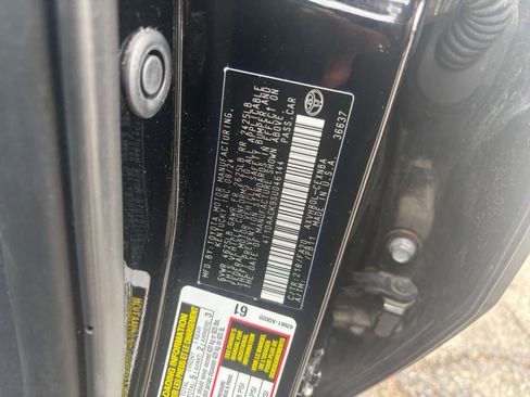 Used 2025 Toyota Camry LE image 27