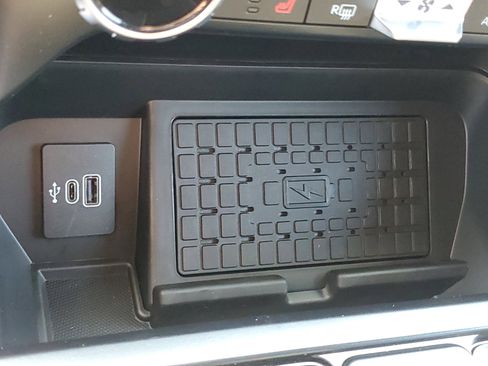 New 2025 Ford F150 XLT w/ Equipment Group 302A MID image 24