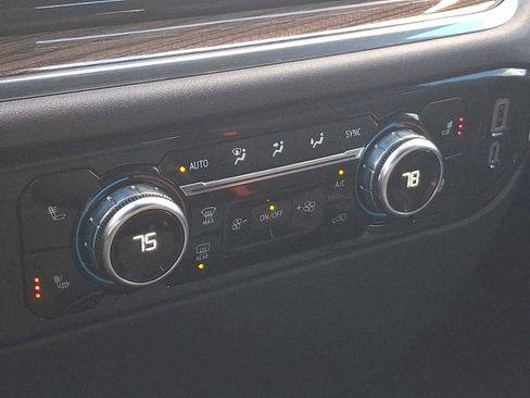 Certified 2024 GMC Sierra 1500 Elevation image 17