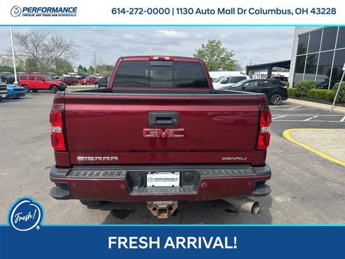 Used 2015 GMC Sierra 2500 Denali w/ Duramax Plus Package image 5