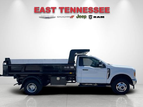 Used 2023 Ford F350 XL w/ Snow Plow Prep Package AWD/4WD image 2