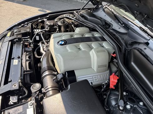 Used 2005 BMW 645Ci Coupe RWD image 12