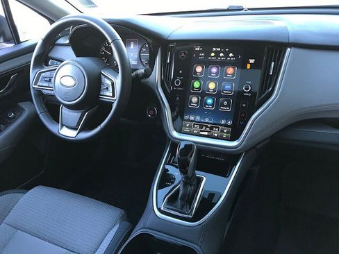 Used 2025 Subaru Outback Premium w/ Popular Package #1A image 8