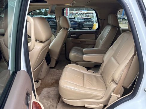 Used 2011 GMC Yukon SLT image 20