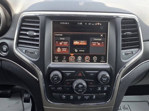 Used 2016 Jeep Grand Cherokee Limited AWD/4WD image 17