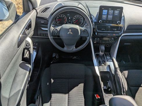 Used 2024 Mitsubishi Eclipse Cross LE image 15