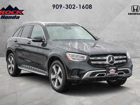 Used 2022 Mercedes-Benz GLC 300 image 3