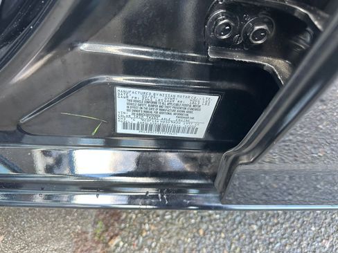 Used 2025 Nissan Sentra SV image 29