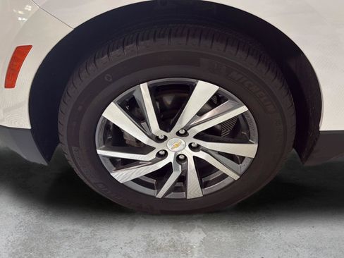Certified 2024 Chevrolet Equinox LT w/ LPO, Floor Liner Package FWD image 2