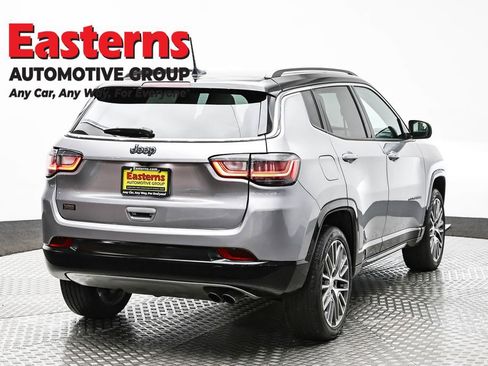 Used 2022 Jeep Compass Limited w/ Elite Group image 5