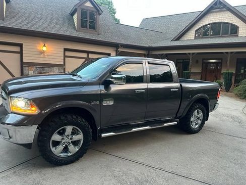 Used 2016 RAM 1500 Laramie Longhorn AWD/4WD image 10