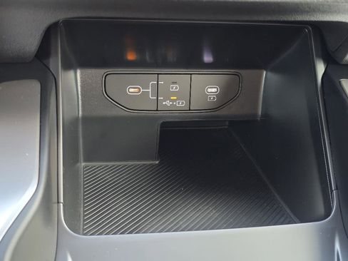 New 2026 Kia Sorento LX image 11