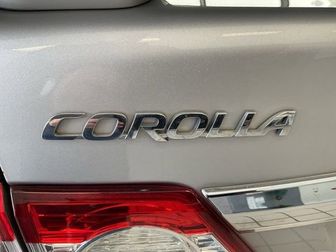 Used 2011 Toyota Corolla S image 19