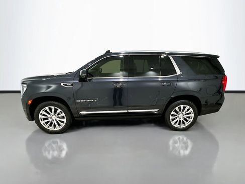 Used 2023 GMC Yukon Denali w/ Denali Reserve Package AWD/4WD image 4