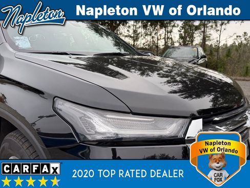 Used 2023 Chevrolet Traverse LT image 7