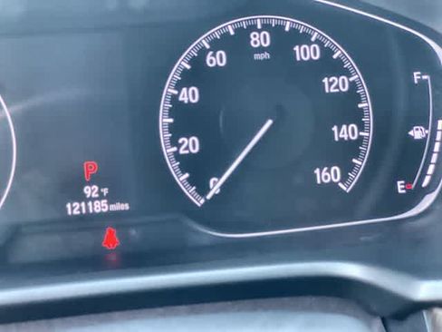 Used 2018 Honda Accord Touring image 19