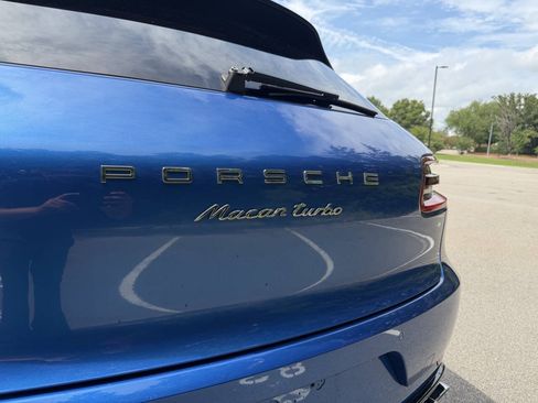 Used 2017 Porsche Macan Turbo w/ Premium Package Plus AWD/4WD image 10