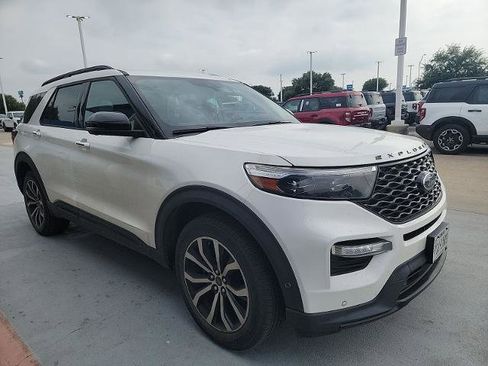 Certified 2021 Ford Explorer ST w/ Equipment Group 401A AWD/4WD image 4
