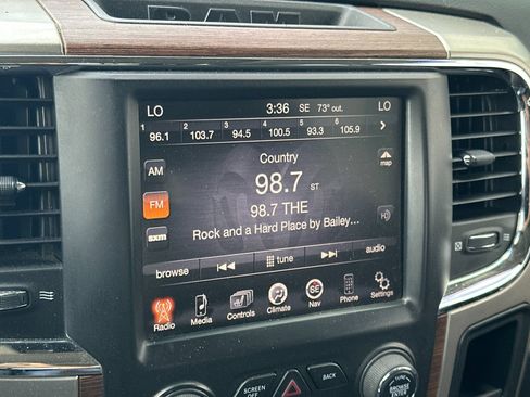 Used 2014 RAM 1500 Laramie w/ Trailer Tow Group AWD/4WD image 17