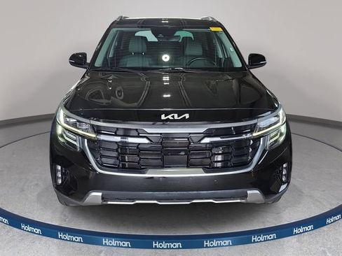 Used 2024 Kia Seltos SX w/ SX Sunroof Package AWD/4WD image 2