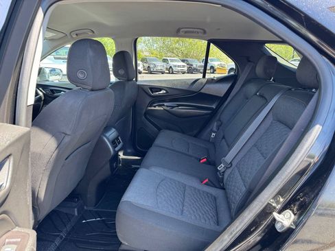 Used 2018 Chevrolet Equinox LT AWD/4WD image 17
