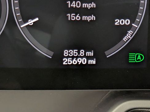 Used 2021 Porsche 911 Carrera image 25