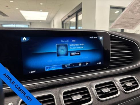 Used 2021 Mercedes-Benz GLE 350 4MATIC image 16