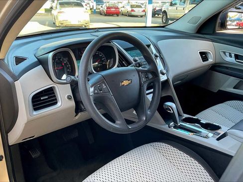 Used 2012 Chevrolet Equinox LS image 16