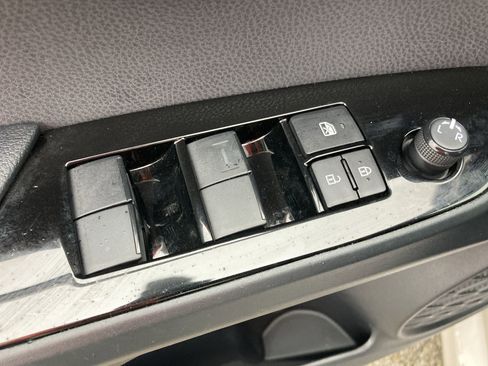 Certified 2022 Toyota Prius Prime LE image 15