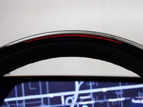 New 2026 Cadillac Optiq Luxury 1 image 32