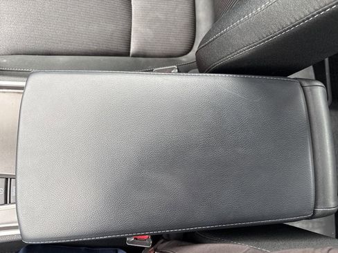 Used 2018 Honda Accord EX image 20