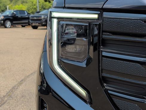 Used 2024 GMC Sierra 1500 Elevation AWD/4WD image 43
