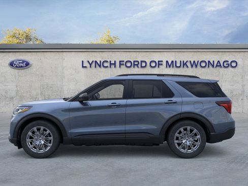 New 2026 Ford Explorer Active w/ Active Comfort Package image 3