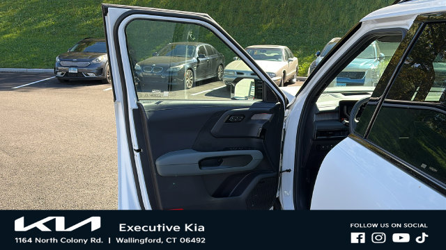Certified 2027 Kia Telluride SX Prestige X-Line AWD/4WD image 8