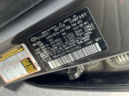 Used 2024 Genesis GV80 3.5T Prestige w/ Prestige Package image 38