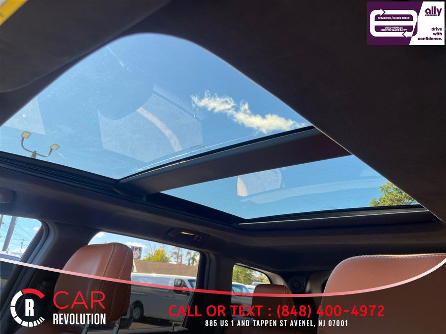 Used 2014 Jeep Grand Cherokee SRT AWD/4WD image 12
