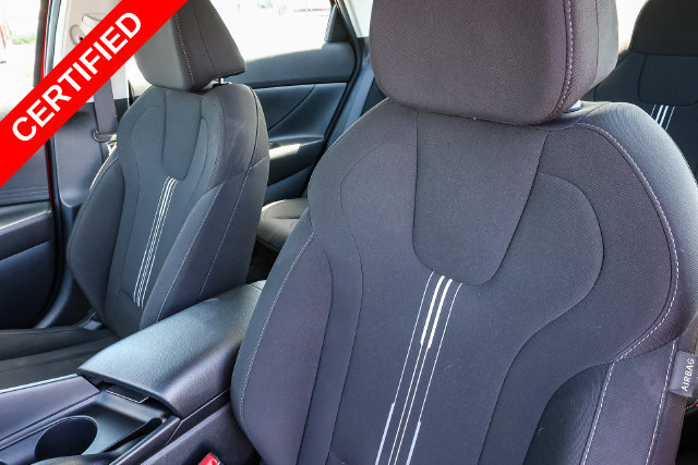 Certified 2022 Hyundai Elantra SEL FWD image 28