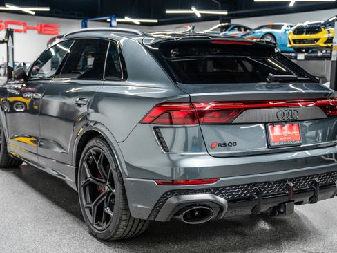 Used 2025 Audi RS Q8 performance image 6