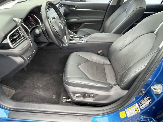 Used 2019 Toyota Camry XSE FWD image 14